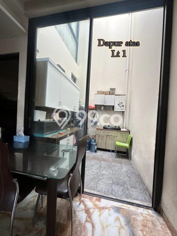 Siap Huni Rumah Minimalis & Modern LB 168m2 di Muara Karang Siap Huni Rumah Minimalis & Modern LB 168m2 di Muara Karang