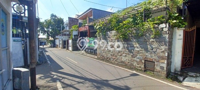 Siap Huni Hunian Elit 6 Kamar di Kramat Jati Dekat ke Mana Saja Siap Huni Hunian Elit 6 Kamar di Kramat Jati Dekat ke Mana Saja