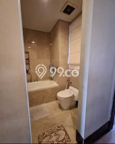 Dijual Apartemen Prestisius di Gatot Subroto 2 Kamar & 2 Kamar Mandi Dijual Apartemen Prestisius di Gatot Subroto 2 Kamar & 2 Kamar Mandi
