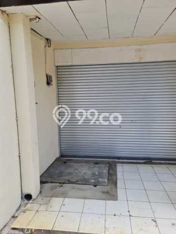 Rumah Elit Modern Tanpa Renovasi di Holis Cigondewah Bandung Rumah Elit Modern Tanpa Renovasi di Holis Cigondewah Bandung
