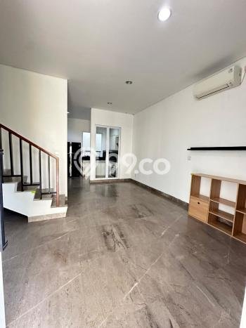 Hunian Cantik Minimalis Lb 85m2 di Cakung, Jakarta Timur Hunian Cantik Minimalis Lb 85m2 di Cakung, Jakarta Timur