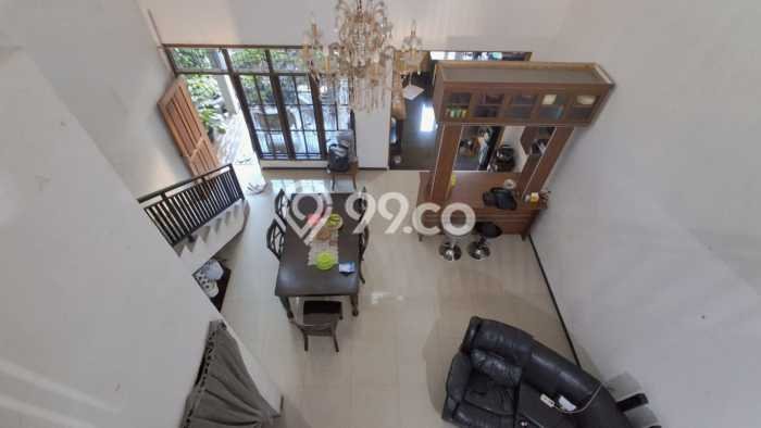 Dijual Rumah Luas Elegan Dengan View Cantik di Cimahi, Bandung Dijual Rumah Luas Elegan Dengan View Cantik di Cimahi, Bandung