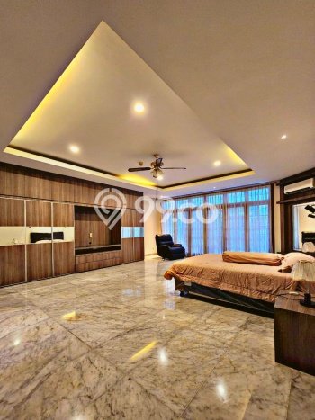 Hunian Minimalis Disewakan di Pondok Indah Jakarta Selatan 5 KT & 4 KM Hunian Minimalis Disewakan di Pondok Indah Jakarta Selatan 5 KT & 4 KM