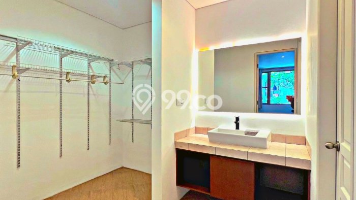 Hunian Modern Untuk Disewakan di Sudirman Jakarta Selatan 5 KT & 4 KM Hunian Modern Untuk Disewakan di Sudirman Jakarta Selatan 5 KT & 4 KM
