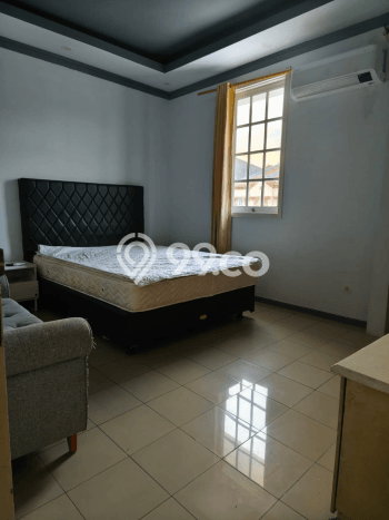 Rumah Sewa Surabaya LT 128m2 LB 150m2 Kawasan Citraland Rumah Sewa Surabaya LT 128m2 LB 150m2 Kawasan Citraland