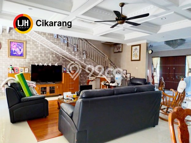 Hunian Mewah Dijual LT 300m2 di Lippo Cikarang, Cikarang Hunian Mewah Dijual LT 300m2 di Lippo Cikarang, Cikarang