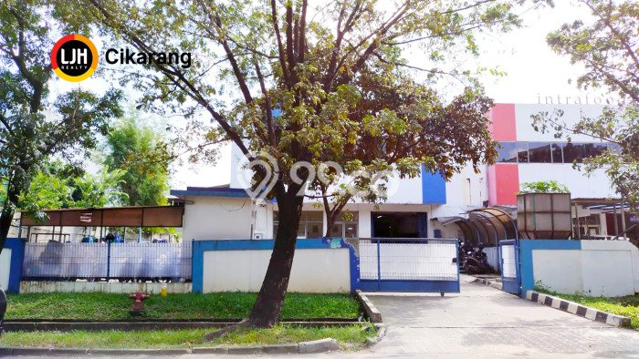 Untuk Dijual! Gudang di Jababeka Bekasi LT 1026m2 / LB 800m2 Kawasan Bisnis Untuk Dijual! Gudang di Jababeka Bekasi LT 1026m2 / LB 800m2 Kawasan Bisnis