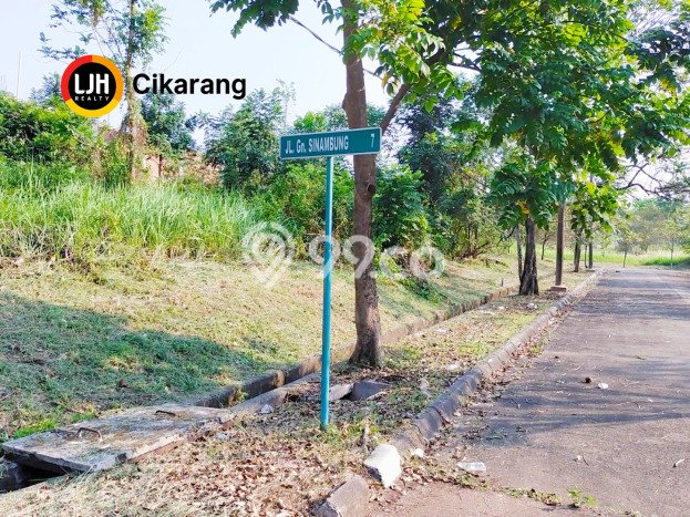 Untuk Dijual Tanah di Lippo Cikarang Cikarang Luas 200m2 SHM Untuk Dijual Tanah di Lippo Cikarang Cikarang Luas 200m2 SHM