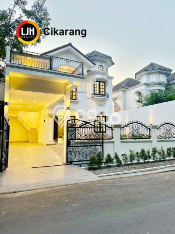 Rumah Modern 5 KT di Delta Mas Bekasi Semi Furnished Rumah Modern 5 KT di Delta Mas Bekasi Semi Furnished
