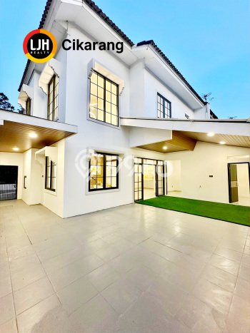 Rumah Modern 5 KT di Delta Mas Bekasi Semi Furnished Rumah Modern 5 KT di Delta Mas Bekasi Semi Furnished