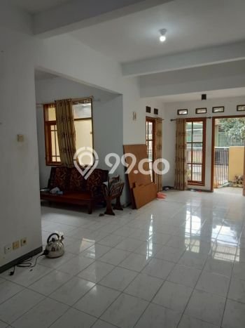 For Sale Rumah 4 Kamar Lokasi Ideal Nyaman dan Strategis di Cimahi Utara For Sale Rumah 4 Kamar Lokasi Ideal Nyaman dan Strategis di Cimahi Utara