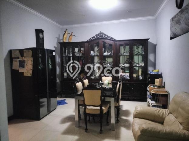 Siap Huni Hunian Elit 7 Kamar di Sukasari Dekat ke Mana Pun Siap Huni Hunian Elit 7 Kamar di Sukasari Dekat ke Mana Pun