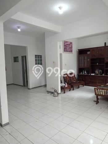For Sale Rumah 4 Kamar Lokasi Ideal Nyaman dan Strategis di Cimahi Utara For Sale Rumah 4 Kamar Lokasi Ideal Nyaman dan Strategis di Cimahi Utara