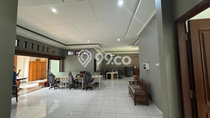 Rumah Kontrakan Jakarta Selatan LT 338m2 LB 200m2 Area Lebak Bulus Rumah Kontrakan Jakarta Selatan LT 338m2 LB 200m2 Area Lebak Bulus