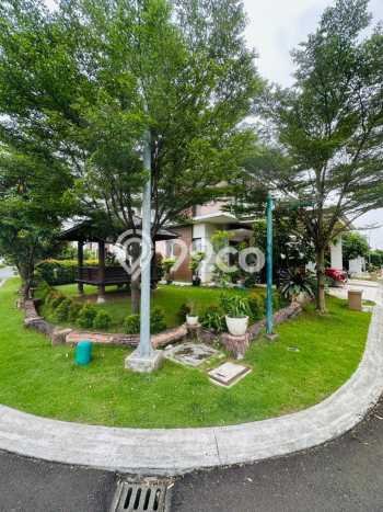 For Sale! Premium House LT 180m2 Desain Elegan di Summarecon Bekasi For Sale! Premium House LT 180m2 Desain Elegan di Summarecon Bekasi