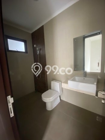 Hunian Elit LB 190m2 Siap Huni Desain Elegan di BSD Eminent, Tangerang Hunian Elit LB 190m2 Siap Huni Desain Elegan di BSD Eminent, Tangerang