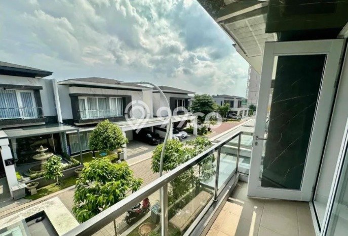 Rumah Luxury Modern Siap Huni di Gading Serpong Tangerang Rumah Luxury Modern Siap Huni di Gading Serpong Tangerang