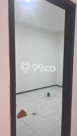 Rumah Kontrakan Jakarta Barat LT 90m2 LB 198m2 Area Green Lake City Rumah Kontrakan Jakarta Barat LT 90m2 LB 198m2 Area Green Lake City