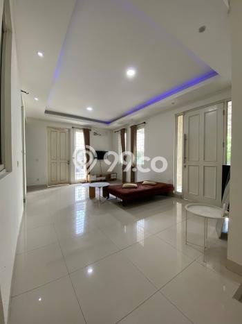 Rumah Strategis Minimalis Lb 110m2 di Cipondoh, Tangerang Rumah Strategis Minimalis Lb 110m2 di Cipondoh, Tangerang