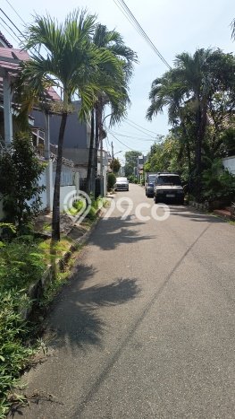 For Sale! Luxury House LT 303m2 Desain Modern di Kayu Putih For Sale! Luxury House LT 303m2 Desain Modern di Kayu Putih