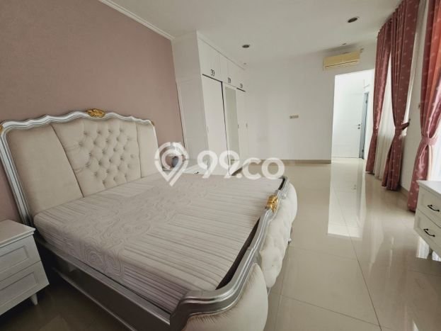 Rumah Kontrakan Jakarta Barat LT 90m2 LB 198m2 Area Green Lake City Rumah Kontrakan Jakarta Barat LT 90m2 LB 198m2 Area Green Lake City