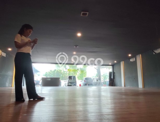 Ruko paling strategis disewakan di Kembangan Jakarta Barat Ruko paling strategis disewakan di Kembangan Jakarta Barat
