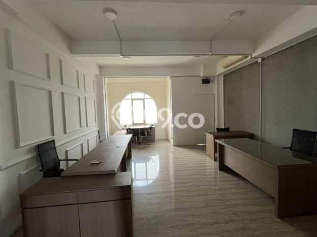 Dijual! Ruko di Bintaro Jakarta Selatan LT 95m2 / LB 300m2 Kawasan Bisnis Dijual! Ruko di Bintaro Jakarta Selatan LT 95m2 / LB 300m2 Kawasan Bisnis