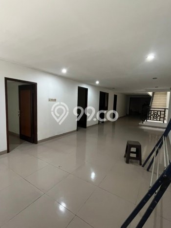 Disewakan! Rumah 7 Kamar Tidur &
6 Kamar Mandi di Pantai Indah Kapuk, Jakarta Utara Disewakan! Rumah 7 Kamar Tidur &
6 Kamar Mandi di Pantai Indah Kapuk, Jakarta Utara