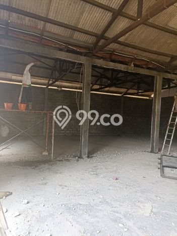 Gudang bagus disewakan di Karawaci Tangerang dengan LB 1000m2 harga sewa terbaik Gudang bagus disewakan di Karawaci Tangerang dengan LB 1000m2 harga sewa terbaik