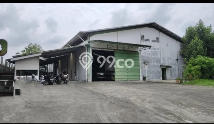 Dijual! Pabrik di Cicadas Bandung LT 4348m2 / LB 2598m2 Kawasan Bisnis Dijual! Pabrik di Cicadas Bandung LT 4348m2 / LB 2598m2 Kawasan Bisnis