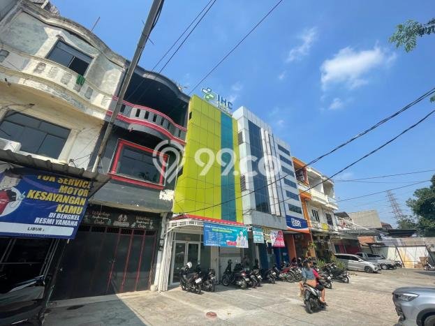 Ruko Bagus Dijual LB 273m2 Lokasi Strategis Jakarta Utara Area Cocok untuk Berbisnis Ruko Bagus Dijual LB 273m2 Lokasi Strategis Jakarta Utara Area Cocok untuk Berbisnis
