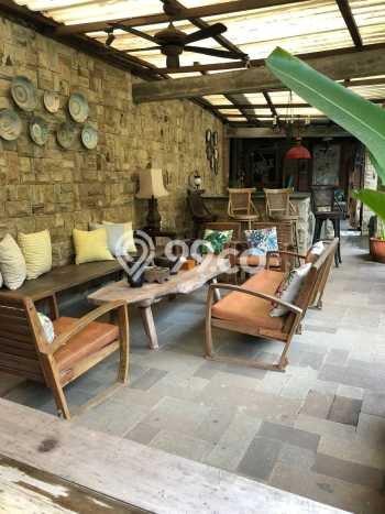 Dijual Rumah Premium dengan Fasilitas Sekitar Komplit di Sawangan, Depok Dijual Rumah Premium dengan Fasilitas Sekitar Komplit di Sawangan, Depok