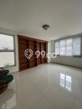 Hunian Elit LB 350m2 Siap Huni Desain Elegan di BSD Puspita Loka, Tangerang Hunian Elit LB 350m2 Siap Huni Desain Elegan di BSD Puspita Loka, Tangerang