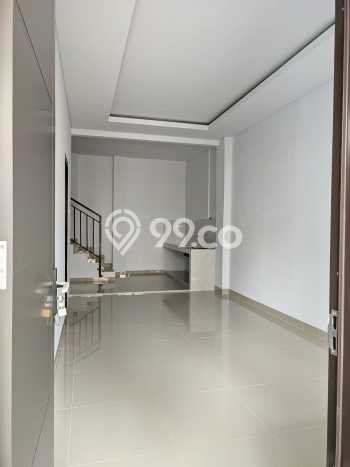 Dijual Rumah Eksklusif 3 KT di Gading Serpong, Tangerang Dijual Rumah Eksklusif 3 KT di Gading Serpong, Tangerang