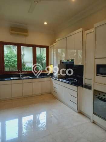 Disewakan Rumah Nyaman di Kemang LT 750m2 / LB 500m2 Siap Huni Disewakan Rumah Nyaman di Kemang LT 750m2 / LB 500m2 Siap Huni