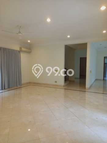 Disewakan Rumah Nyaman di Kemang LT 750m2 / LB 500m2 Siap Huni Disewakan Rumah Nyaman di Kemang LT 750m2 / LB 500m2 Siap Huni