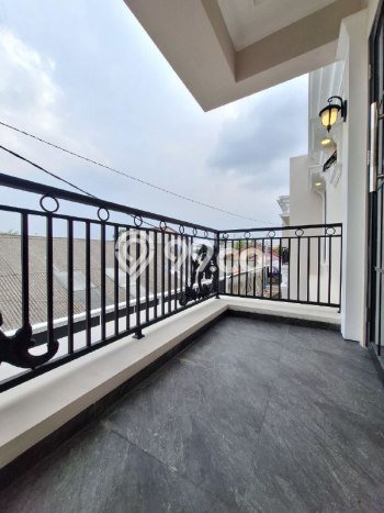 Rumah Modern Minimalis 3 Kamar Siap Huni di Cimanggis Rumah Modern Minimalis 3 Kamar Siap Huni di Cimanggis