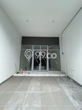 Rumah Luxury Modern Tanpa Renovasi di Jelambar Jakarta Barat Rumah Luxury Modern Tanpa Renovasi di Jelambar Jakarta Barat