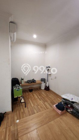 Siap Huni Rumah Mewah 3 Kamar di Kebon Jeruk Dekat ke Mana Saja Siap Huni Rumah Mewah 3 Kamar di Kebon Jeruk Dekat ke Mana Saja