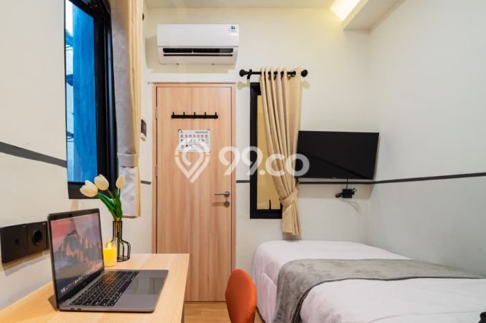 Rumah Kost Dijual di Pinangsia Jakarta Barat Luas 300m2 Rumah Kost Dijual di Pinangsia Jakarta Barat Luas 300m2