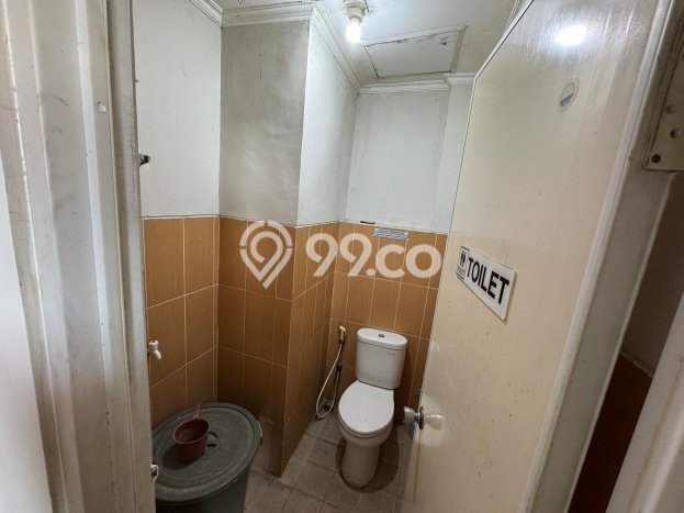 Ruko Dijual di Prime Area Jakarta Barat Luas 283m2 Ruko Dijual di Prime Area Jakarta Barat Luas 283m2