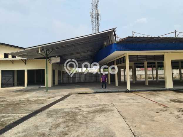 Unit Komersial Dijual di Jakarta Selatan LT 5700m2 & LB 2500m2 Unit Komersial Dijual di Jakarta Selatan LT 5700m2 & LB 2500m2