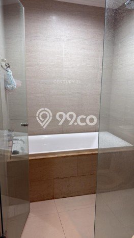 Apartemen Disewakan 2 Kamar Hemat Siap Huni di Jakarta Barat, Luas 99m2 Apartemen Disewakan 2 Kamar Hemat Siap Huni di Jakarta Barat, Luas 99m2