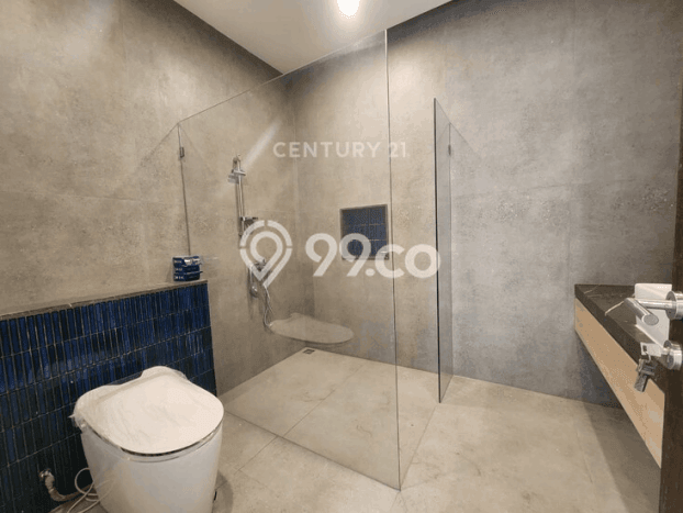 For Sale! Luxury House LT 358m2 Desain Modern di Alam Sutera For Sale! Luxury House LT 358m2 Desain Modern di Alam Sutera