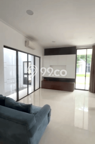 Ready to Use! Premium House LT 225m2 Desain Elegan di Pantai Indah Kapuk Ready to Use! Premium House LT 225m2 Desain Elegan di Pantai Indah Kapuk