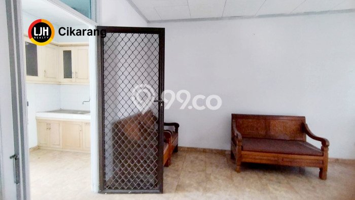 Rumah Modern Minimalis 2 KT Siap Huni di Lippo Cikarang Rumah Modern Minimalis 2 KT Siap Huni di Lippo Cikarang