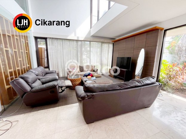 Siap Huni Hunian Elit 4 Kamar di Lippo Cikarang Dekat ke Mana Pun Siap Huni Hunian Elit 4 Kamar di Lippo Cikarang Dekat ke Mana Pun