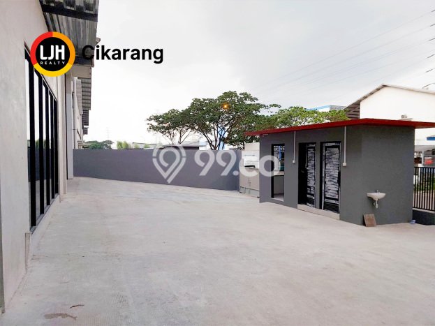 Lokasi Strategis! Dijual Gudang Bisnis di Lippo Cikarang, Cikarang Kondisi Bagus Lokasi Strategis! Dijual Gudang Bisnis di Lippo Cikarang, Cikarang Kondisi Bagus