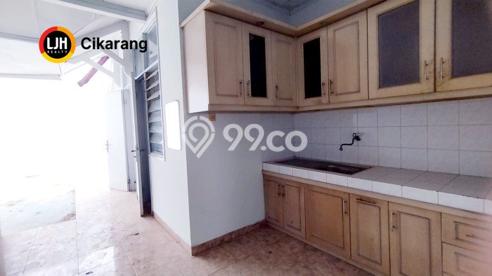 Rumah Modern Minimalis 2 KT Siap Huni di Lippo Cikarang Rumah Modern Minimalis 2 KT Siap Huni di Lippo Cikarang