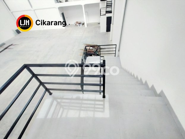 Gudang Paling Dicari LB 611m2 Dijual di Lippo Cikarang Gudang Paling Dicari LB 611m2 Dijual di Lippo Cikarang